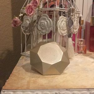 Joyfolie Gold Bluetooth Diamond Speaker